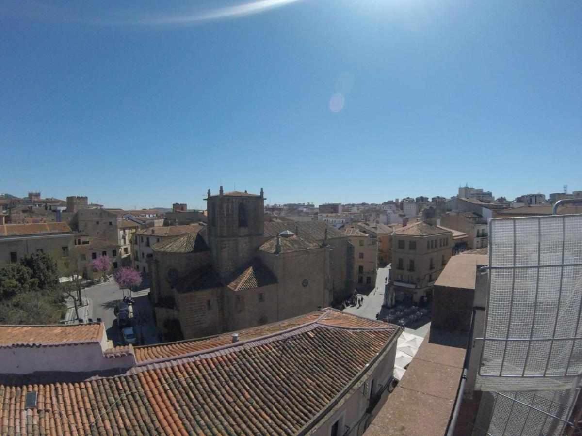Kubik Apartamentos K3 Cáceres Exterior photo