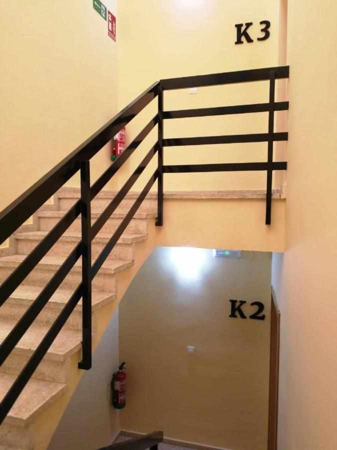 Kubik Apartamentos K3 Cáceres Exterior photo